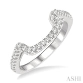 1/4 Ctw Round Cut Diamond Wedding Band in 14K White Gold