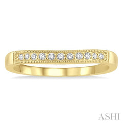 1/10 Ctw Curved Center Milgrain Border Round Cut Diamond Wedding Band in 14K Yellow Gold