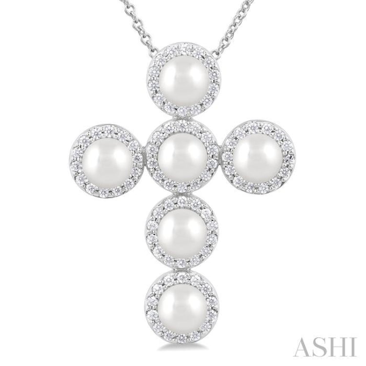 4 MM Cross Cultured Pearl and 1/3 Ctw Round Cut Diamond Pendant With Chain in 14K White Gold