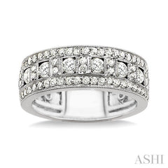 1 1/10 Ctw Channel Round Cut Diamond Wedding Band in 14K White Gold