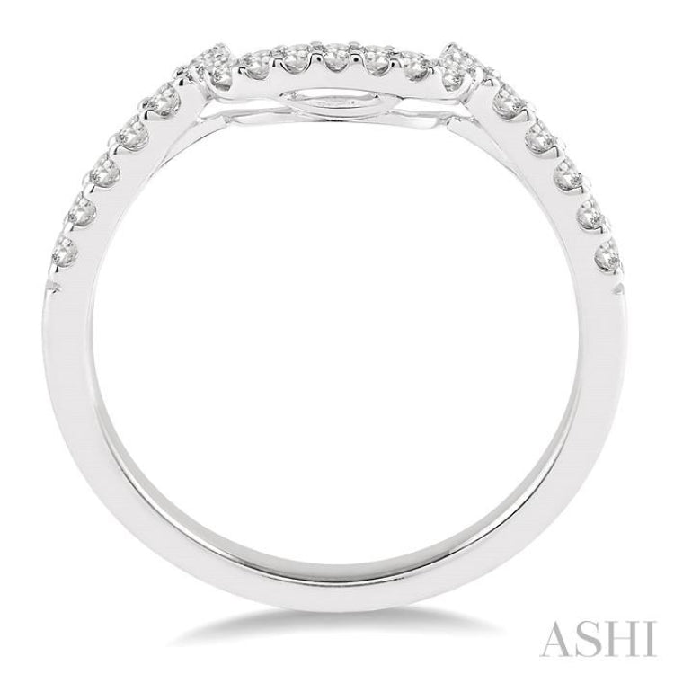 1/3 Ctw Round Cut Diamond Wedding Band in 14K White Gold