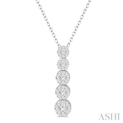 5/8 Ctw Five Mount Lovebright Round Cut Diamond Pendant With Chain in 14K White Gold
