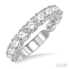 2 Ctw Lattice Round Cut Diamond Wedding Band in 14K White Gold