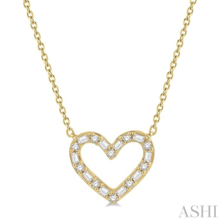 1/2 Ctw Heart Charm Baguette and Round Cut Diamond Pendant With Chain in 14K Yellow Gold