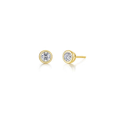 Minimal Embrace Earrings