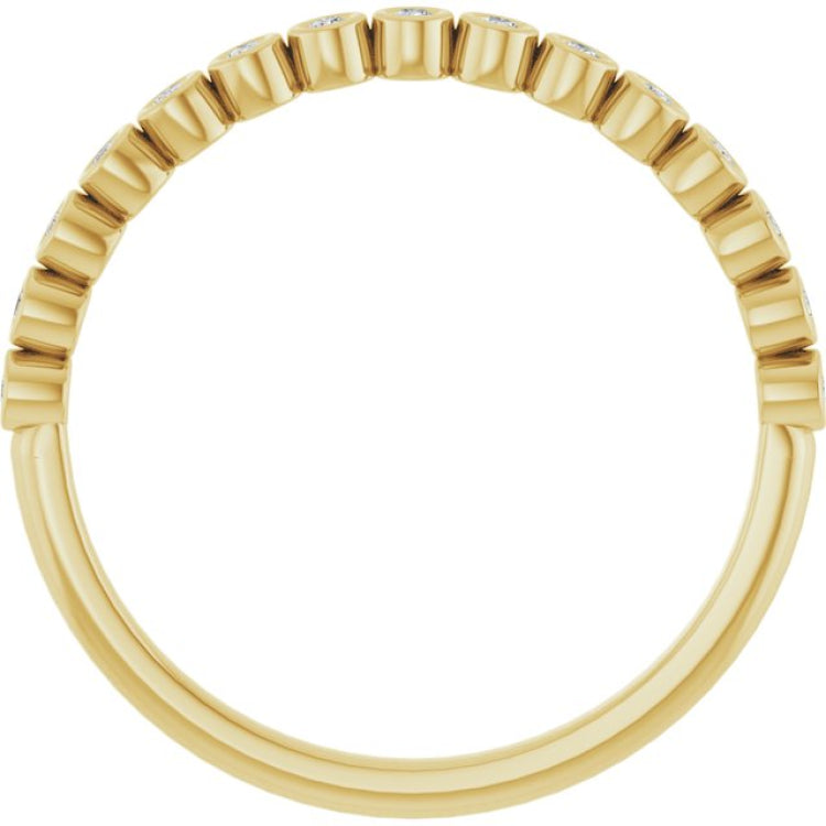 10K Yellow Gold 1/10 CTW Natural Diamond Anniversary Band