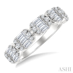3/4 Ctw Elongated Cushion Mount Link Fusion Baguette and Round Cut Diamond Fashion Band in 14K White Gold