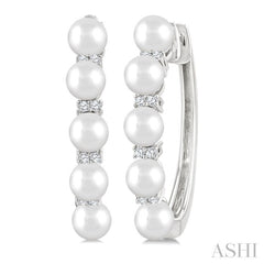 1/6 Ctw 4MM White Pearl and Round Cut Diamond Fashion Hoop Earrings in 10K White Gold