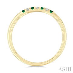 1/20 Ctw 1.55 MM Round Cut Emerald and Round Cut Diamond Precious Fashion Band in 10K Yellow Gold