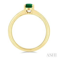 7X5MM Oval Cut Emerald Precious Solitaire Ring in 14K Yellow Gold