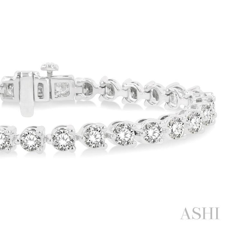 10 Ctw Round Cut Diamond 3-Prong Tennis Bracelet in 14K White Gold