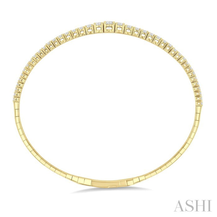2 Ctw Round Cut Diamond Halfway Graduated Flex Bangle in 14K Yellow Gold