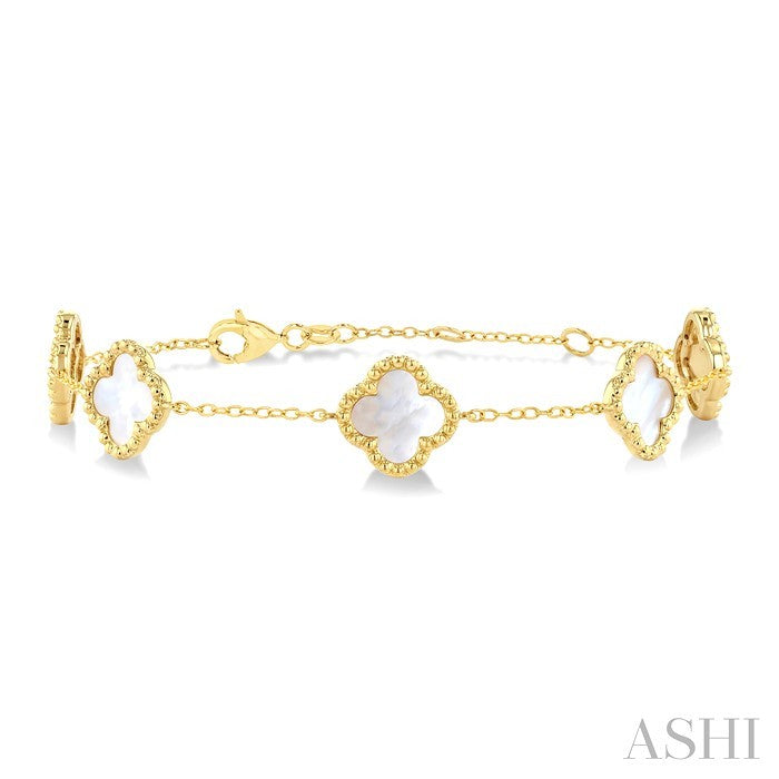 8 MM Mother of Pearl Bead Clover Halo Station Bracelet in 14K Yellow Gold