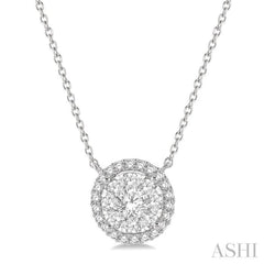 3/4 Ctw Circular Round Cut Diamond Lovebright Pendant With Chain in 14K White Gold