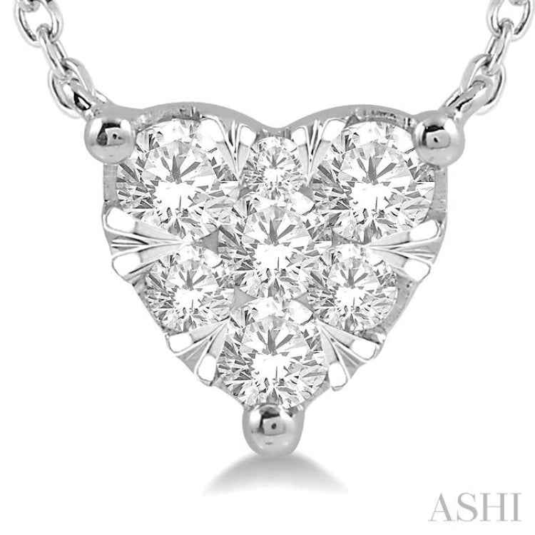 1/4 Ctw Lovebright Diamond Heart Pendant With Chain in 14K White Gold