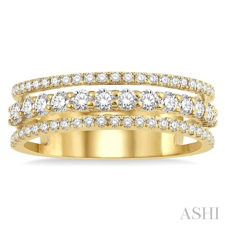 3/4 Ctw Round Cut Diamond Split Triple Band in 14K Yellow Gold