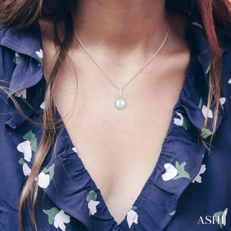 6 MM Round Shape Cultured Pearl and 1/10 Ctw Petite Round Cut Diamond Fashion Pendant With Chain in 10K White Gold