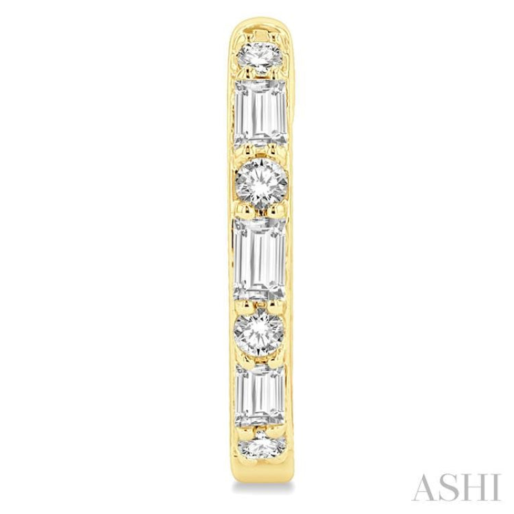 1/4 Ctw Petite Baguette and Round Cut Diamond Fashion Huggies in 10K Yellow Gold