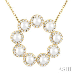 3 MM Round Shape Cultured Pearl and 1/3 Ctw Round Cut Diamond Circle Halo Pendant With Chain in 14K Yellow Gold