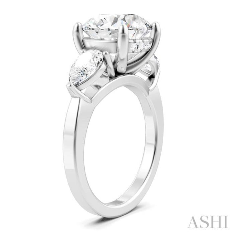 1 1/10 Ctw Tri-Mount Circular Shape Center Pear and Round Cut Diamond Semi-Mount Engagement Ring in 14K White Gold