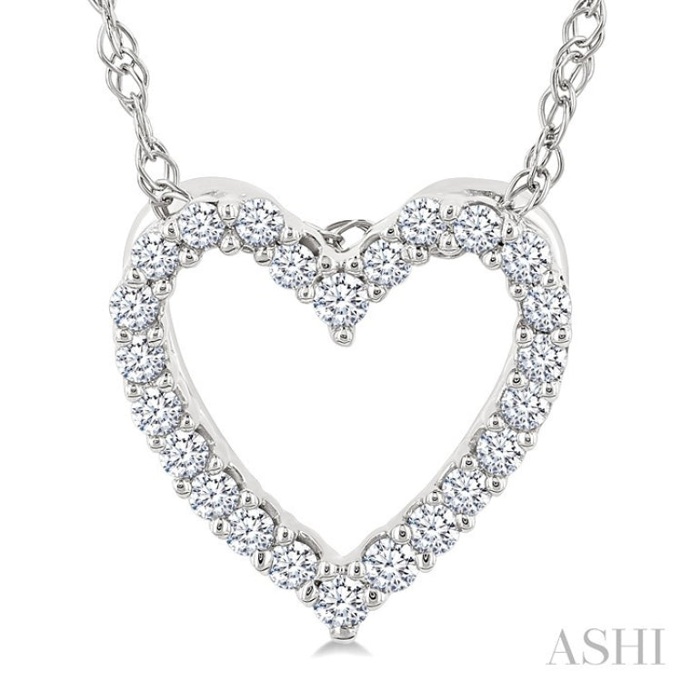 1/10 Ctw Heart Shape Round Cut Diamond Pendant With Chain in 10K White Gold