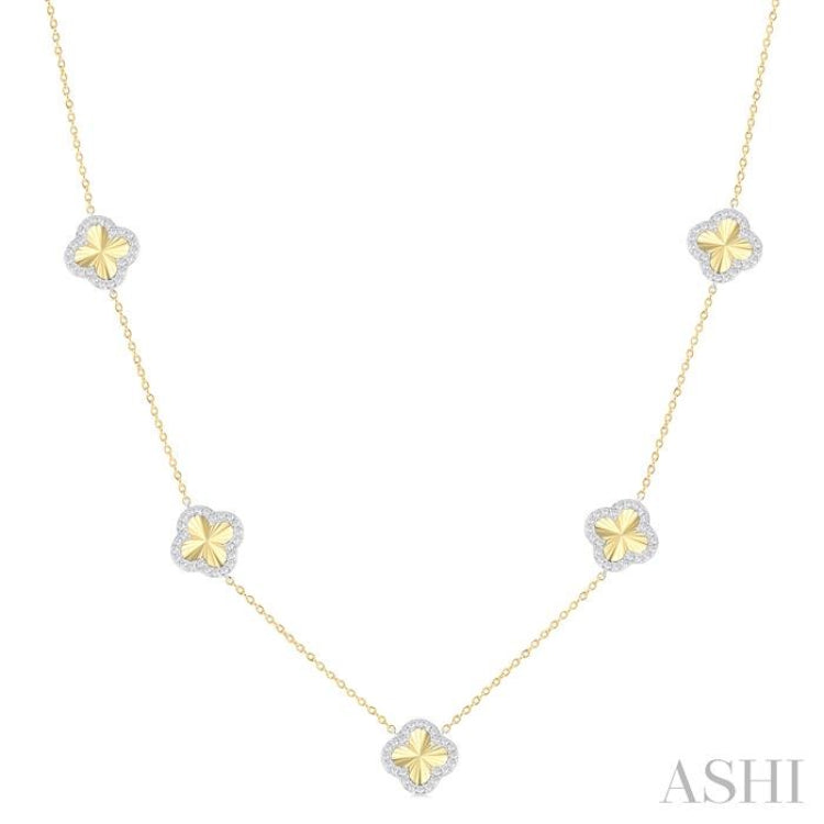 1/2 Ctw Fluted Clover Round Cut Diamond Station Necklace in 14K Yellow and White Gold