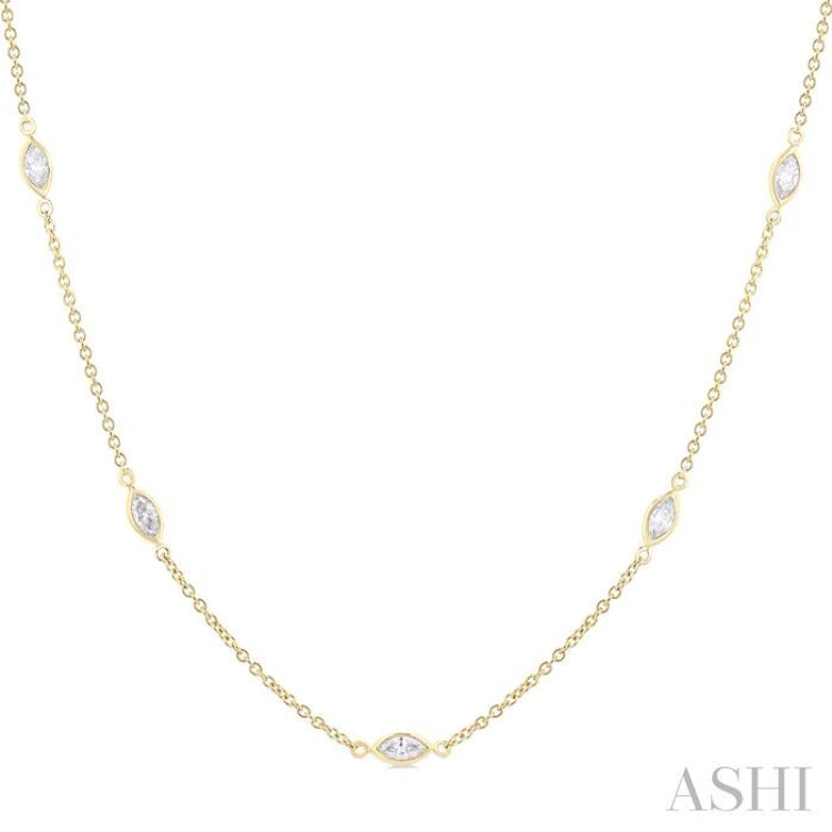 1 1/2 Ctw Marquise Cut Diamond Fashion Necklace in 14K Yellow Gold
