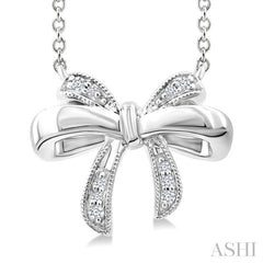 1/20 Ctw Bow Round Cut Diamond Fashion Pendant With Chain in Sterling Silver